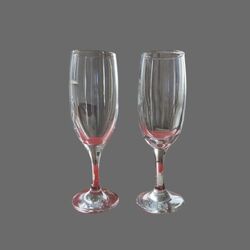 Champagne Glasses 