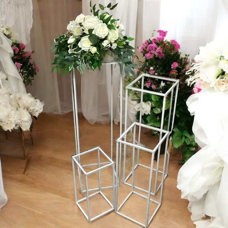 Flower Display Stands x 4  White Clear Acrylic Tops 