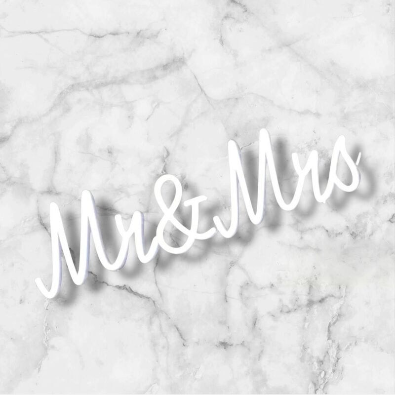 NEON SIGN   Sketch + Etch  Mr + Mrs
