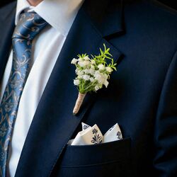 Boutonnire White Gyp