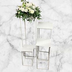 Flower Display Stands x4   White with White Tops