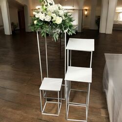 Flower Display Stands x4   White with White Tops
