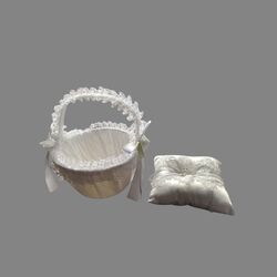 Flower Girl Basket   White with Ring Pillow 