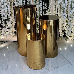 Gold Mirror Round Plinth Set of 3 