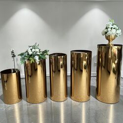 Gold Mirror Round Plinth Set of 3 