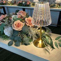 LAMP  Cordless Crystal Table Lamp 