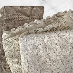 Lace Tablecloths 