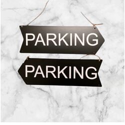 Parking Signs on Black Arrow 