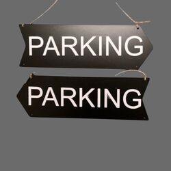 Parking Signs on Black Arrow 