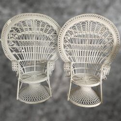 Peacock Chairs   White Bridal Chairs 