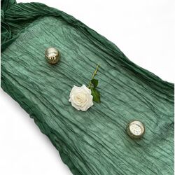 Table Runners   Gauze   Emerald Green 