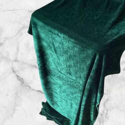 Table Runners   Velvet Emerald Green 