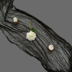 Table Runners    Gauze   Black 